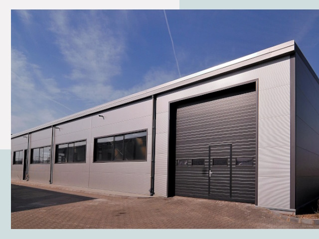 Быстровозводимые склады от СтальСтрой-Ддв по цене 660 руб.